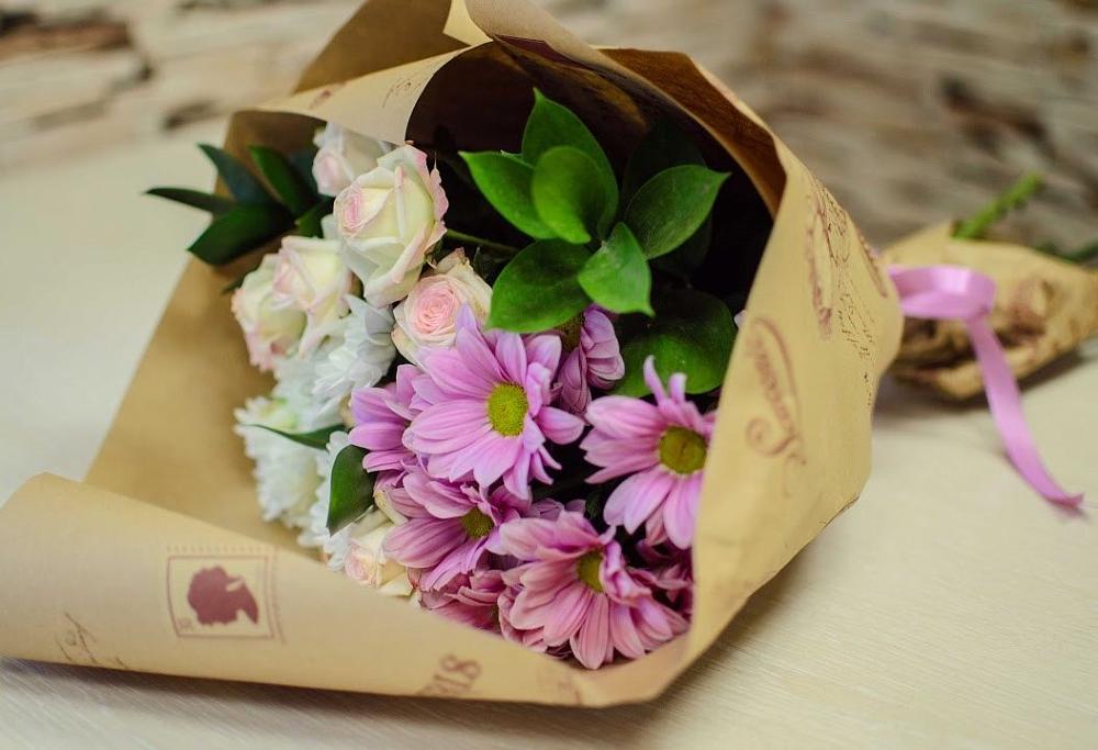 Букет цветов из: Розы и Хризантемы в Терновском