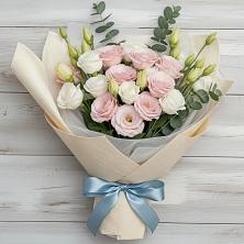 Букет цветов из:  Лизиантусы в Терновском