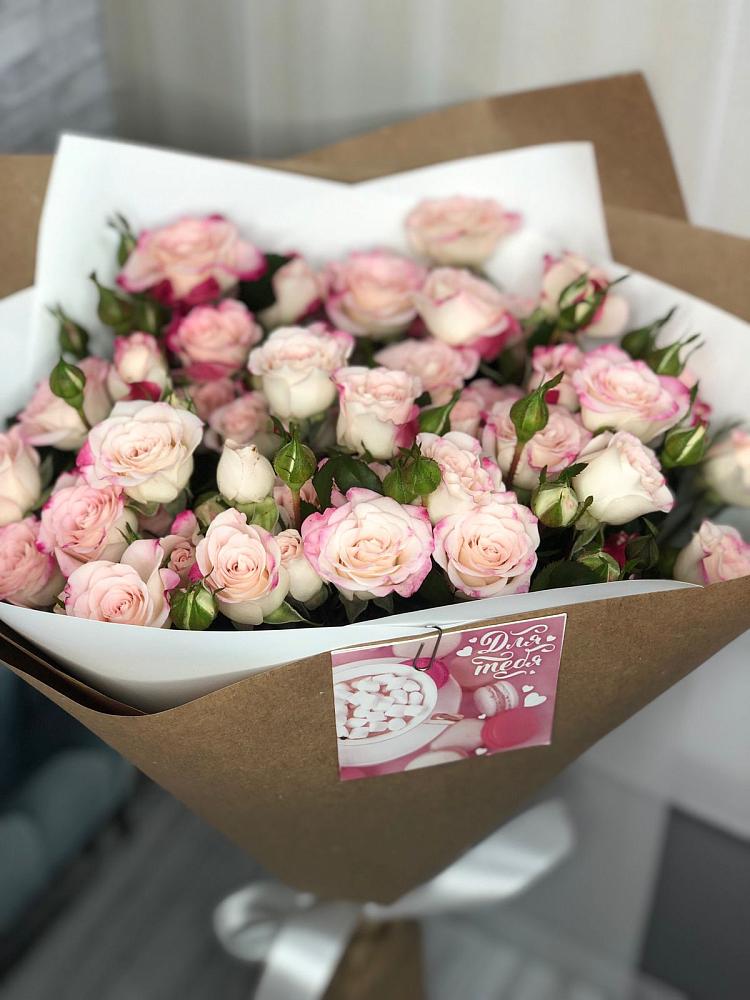 Букет цветов из: Розы в Терновском