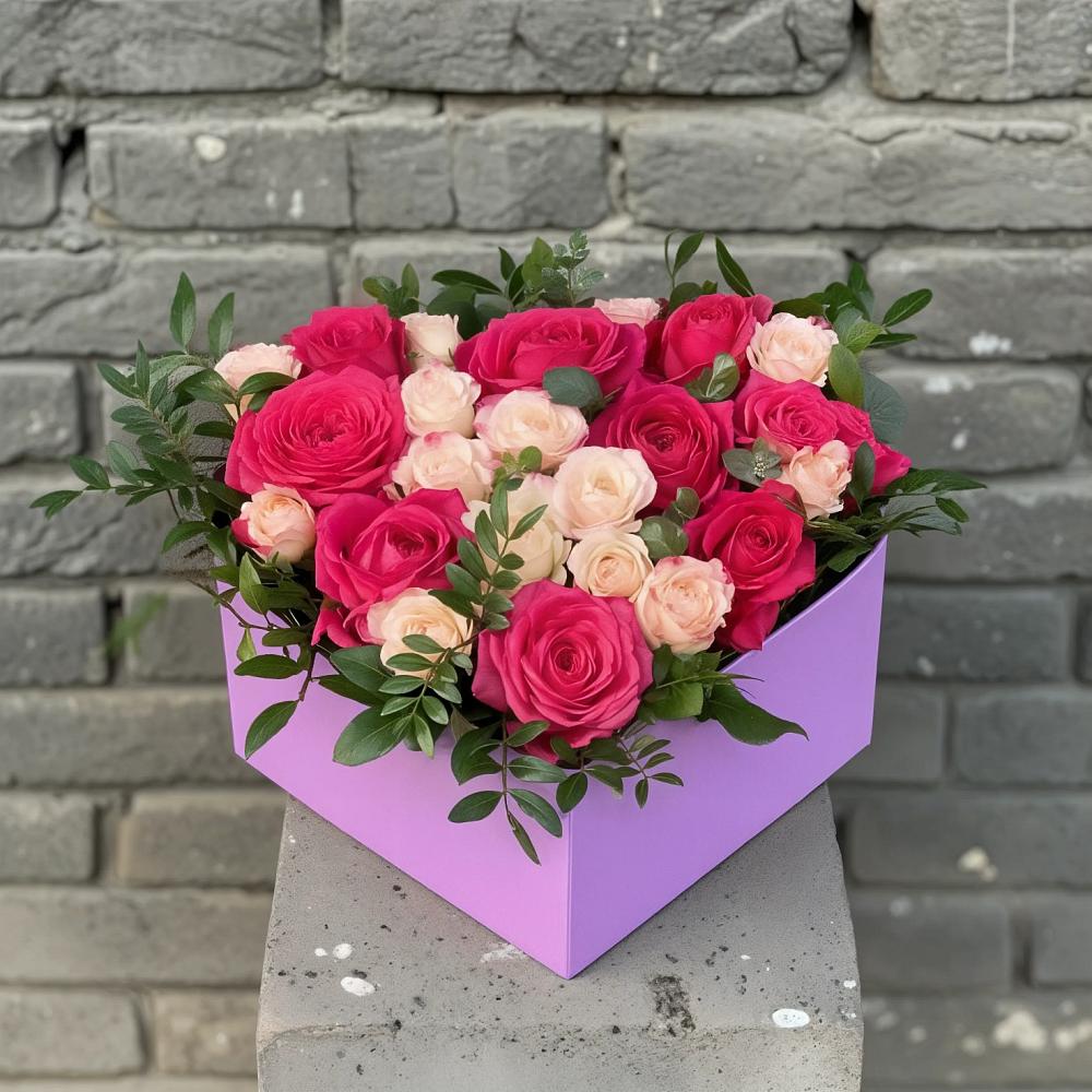 Цветочная композиция из Розы в коробке в Терновском