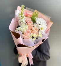 Букет цветов из:  Хризантемы и Розы в Терновском