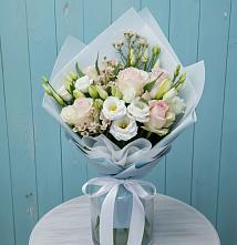 Букет цветов из:  Розы и Лизиантусы #REPLACE_PRED# Терновском