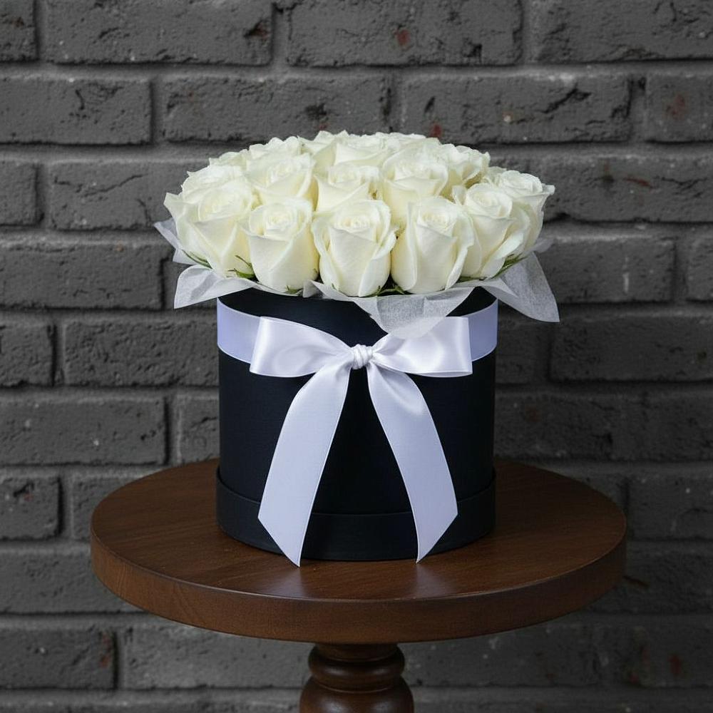 Цветочная композиция из Розы в шляпной коробке в Терновском