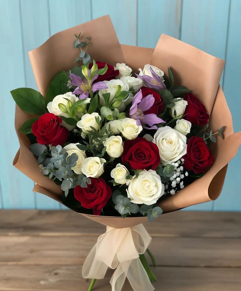 Букет цветов из: Розы и Альстромерии в Терновском