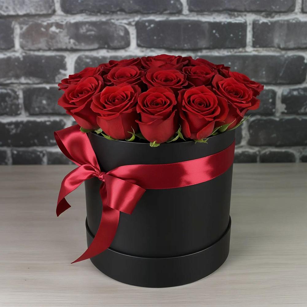 Цветочная композиция из Розы в шляпной коробке в Терновском